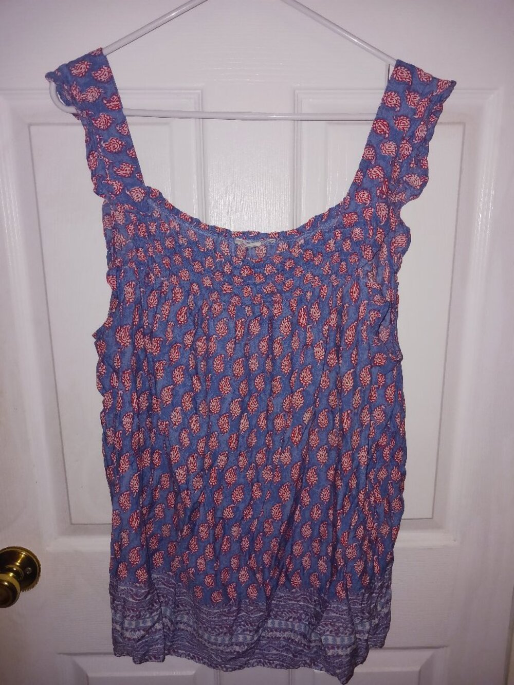 BeachLunchLounge Sleeveless Paisley Top XL Red White Blue Boho Smocked Neck